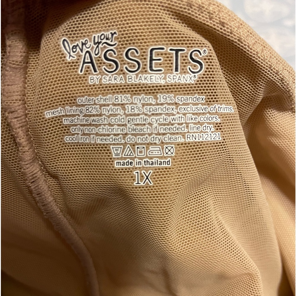 Spanx Assets shaper - Picture 2 of 3